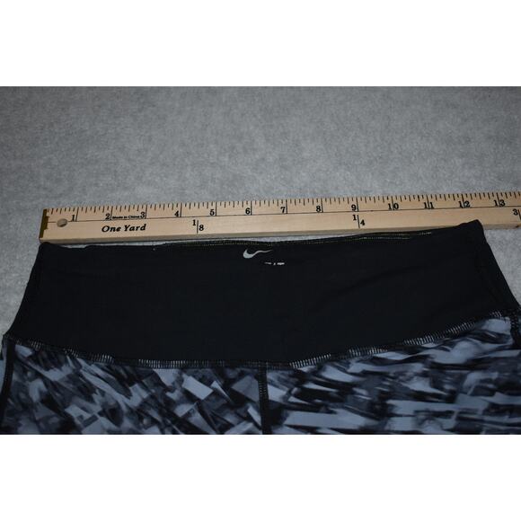 Nike Womens Size XS Leggings Pants Capris LOT of 2 Workout Dri-Fit Performance - Picture 14 of 16